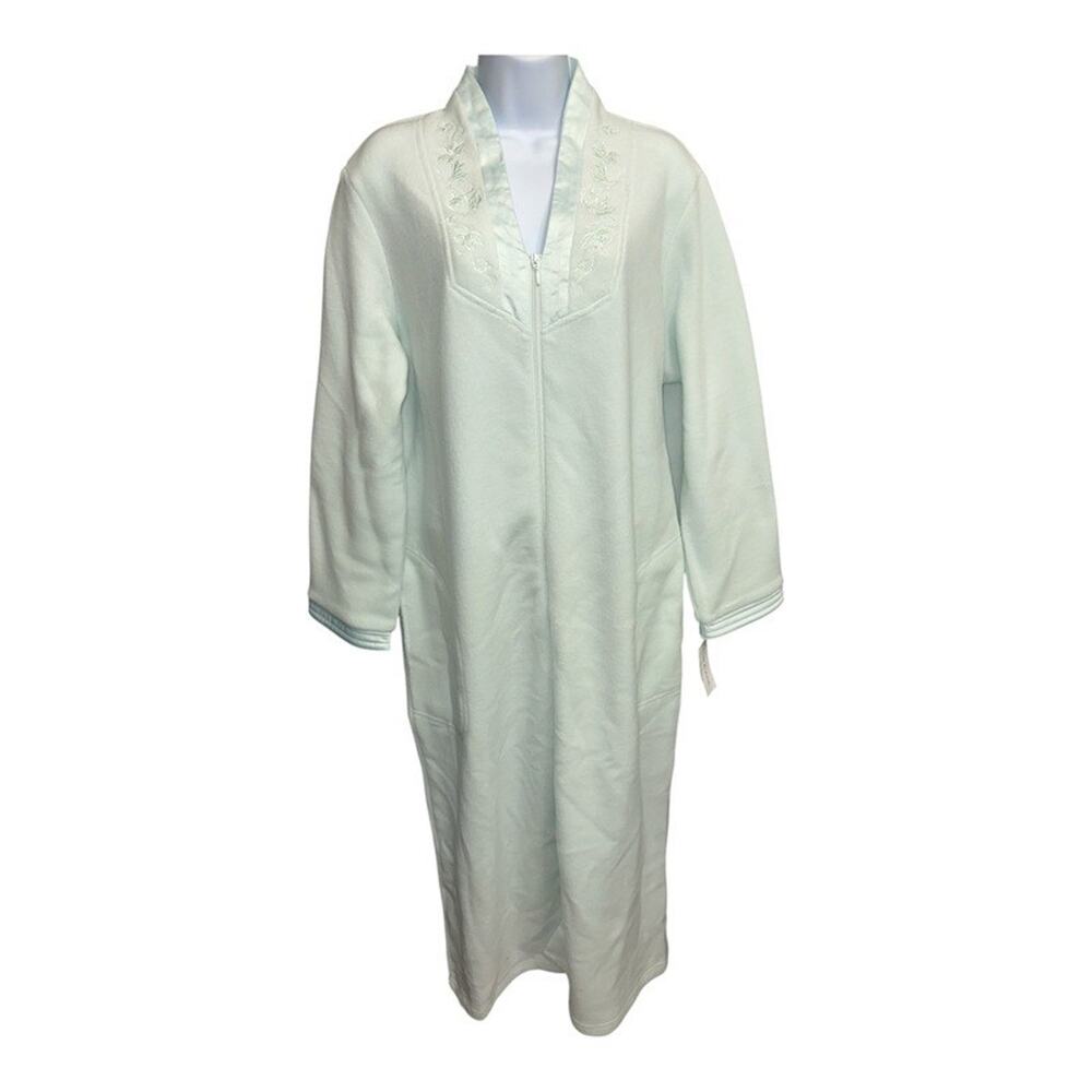 Miss Elaine Large Robe Light Teal Green Embroidered Soft Fleece Zip Front Long
